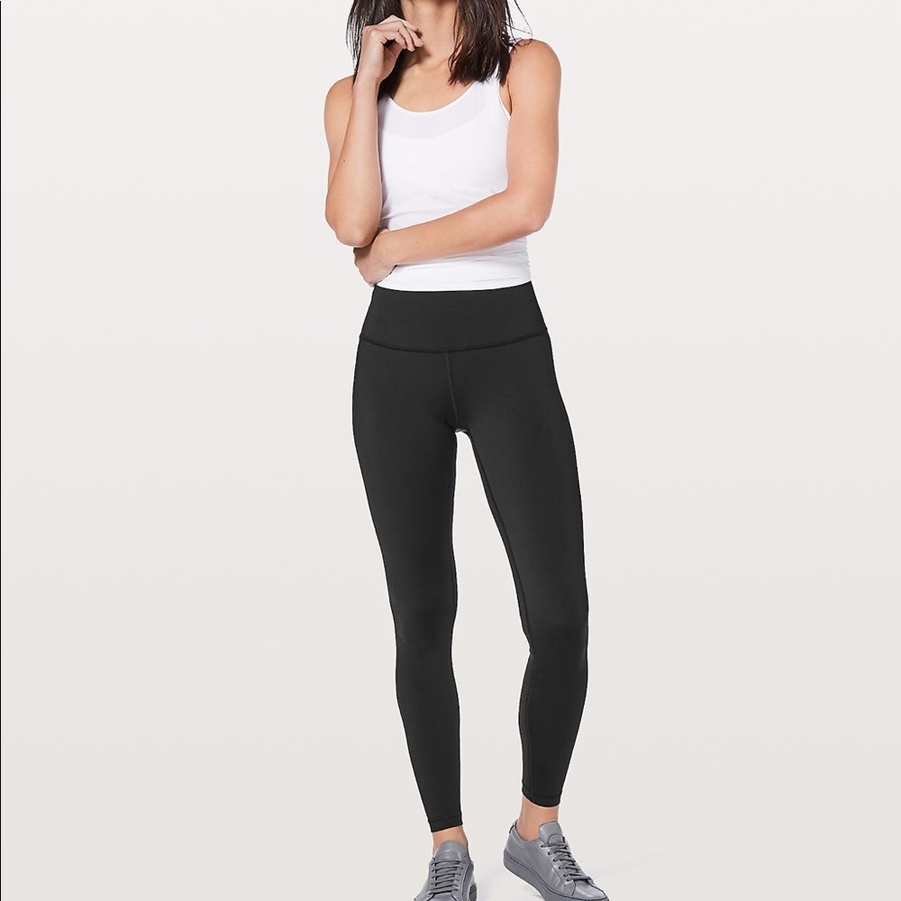 Lululemon Wunder Under High-Rise Tight 
Nulux 28"